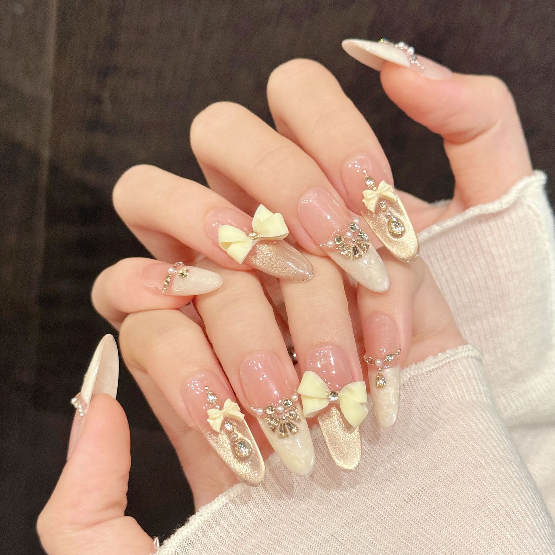 10個入り ハンドメイド つけ爪 ライトラグジュアリー キャ - Decorating Tip Set のレビューと価格