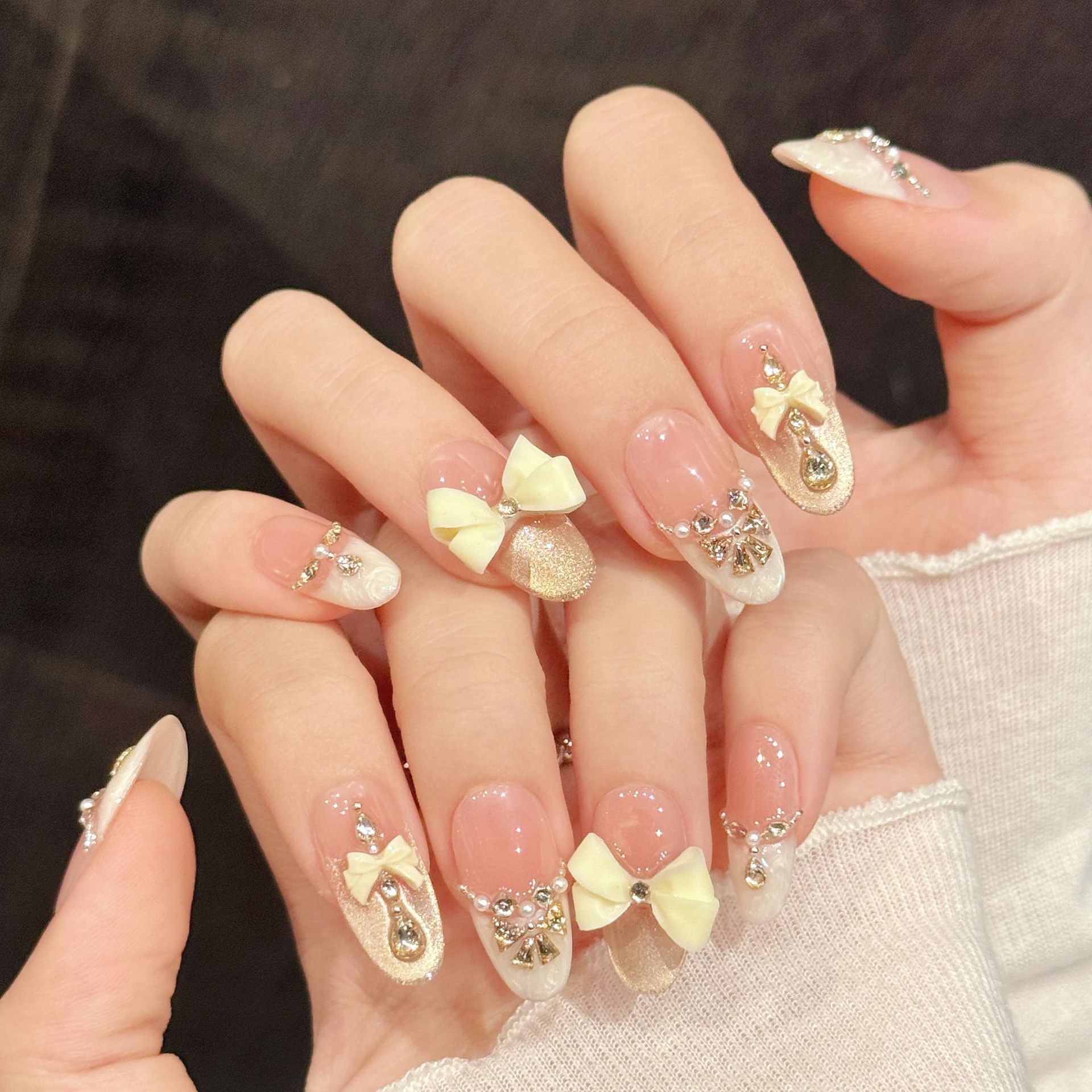 10個入り ハンドメイド つけ爪 ライトラグジュアリー キャ - Decorating Tip Set のレビューと価格